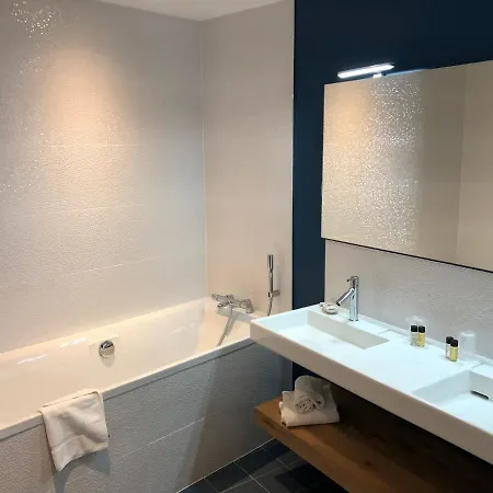 Hotel Le Vieux Greement 3*