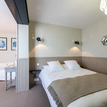 Le Vieux Gréement Hotel 3*