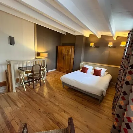 Le Vieux Greement Szálloda 3*