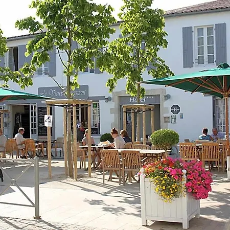 Le Vieux Greement Hotel