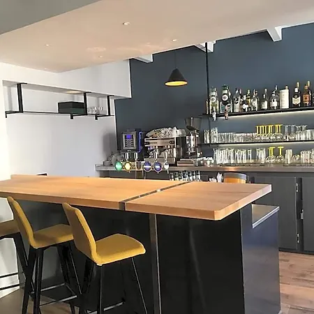 Hotel Le Vieux Greement 3*