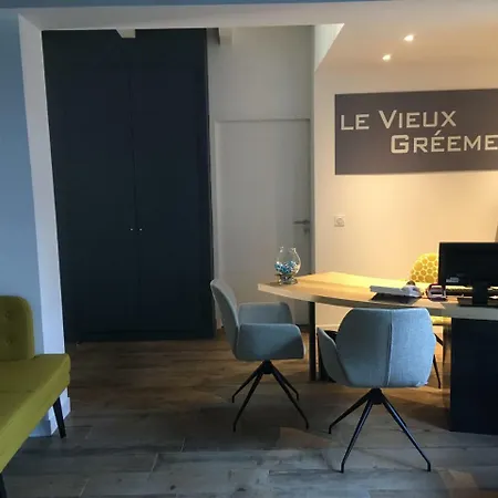 Otel Le Vieux Greement